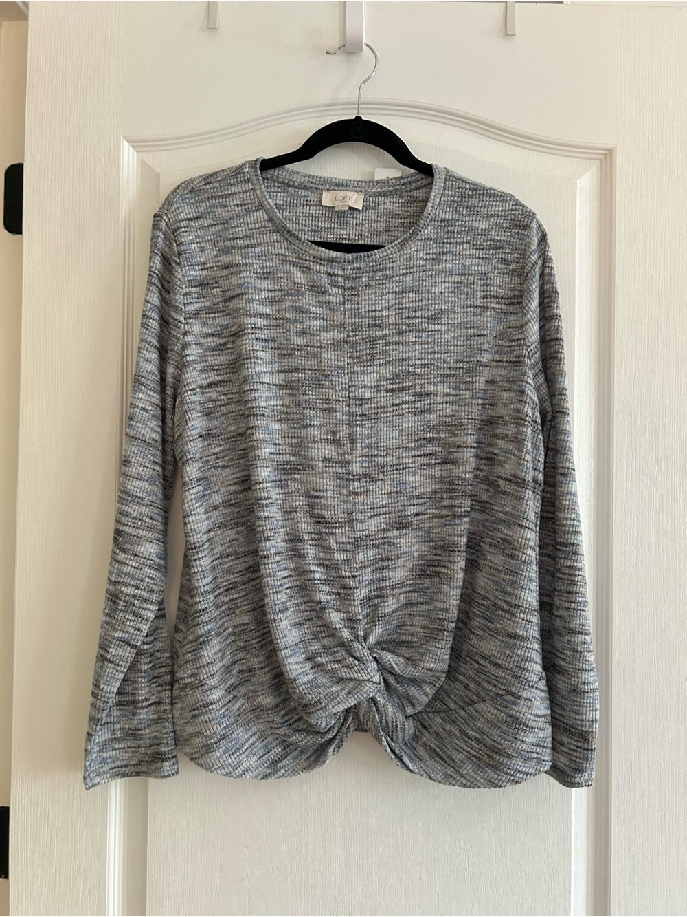 NWT LOFT Heathered Gray Twist-Hem Long Sleeve Top XL